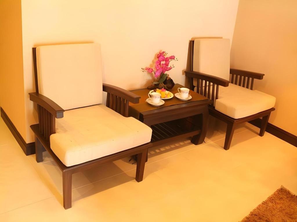 R-Con Residence Pattaya Luaran gambar