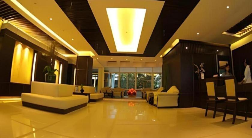 R-Con Residence Pattaya Luaran gambar