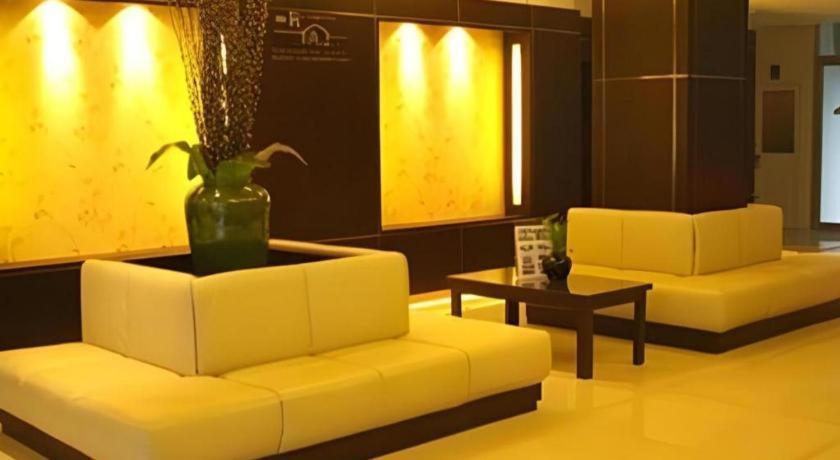 R-Con Residence Pattaya Luaran gambar