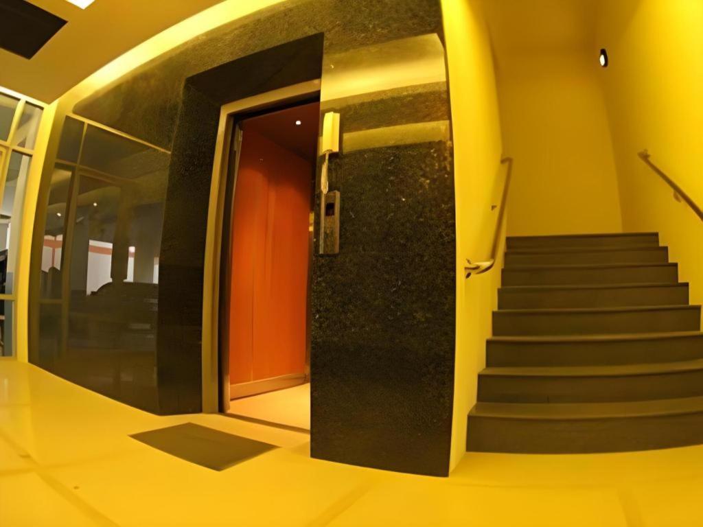 R-Con Residence Pattaya Luaran gambar